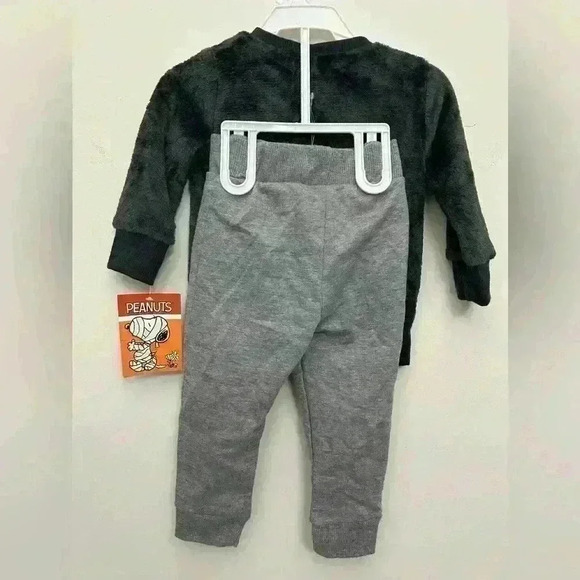 Peanuts Halloween Snoopy Faux Fur Fleece Sweatshirt Pants Baby Outfit 18M NWT - Picture 2 of 6